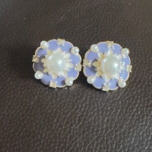 Lavender Enamel Faux Pearl Flower Stud Earrings Gold Tone Rhinestone Accents